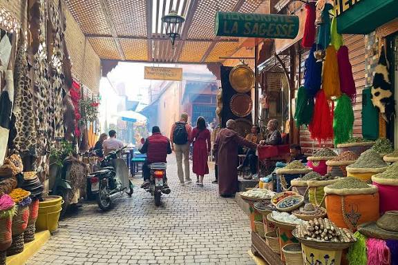 Shopping Tours Morocco | Souks, Crafts & Artisan Markets